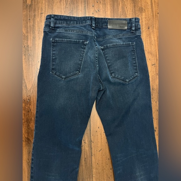 Boss Hugo Boss Jeans Size 30 X 32 Dark Wash Skinny School Preppy Logo Designer - Picture 6 of 16